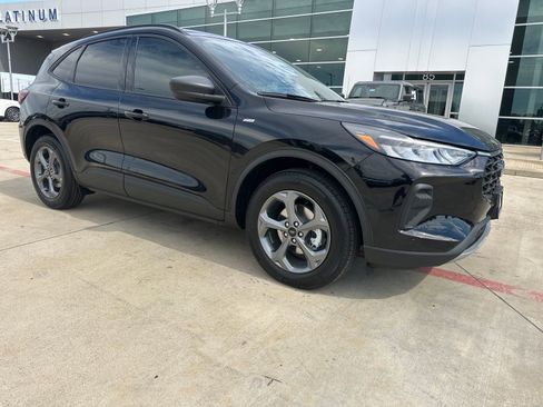 New 2026 Ford Escape ST-Line image 7