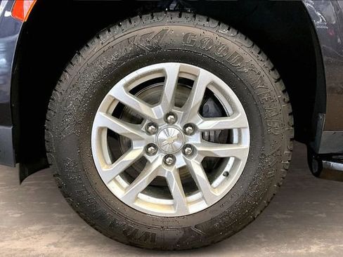 Used 2023 Chevrolet Tahoe LS w/ Driver Alert Package image 33