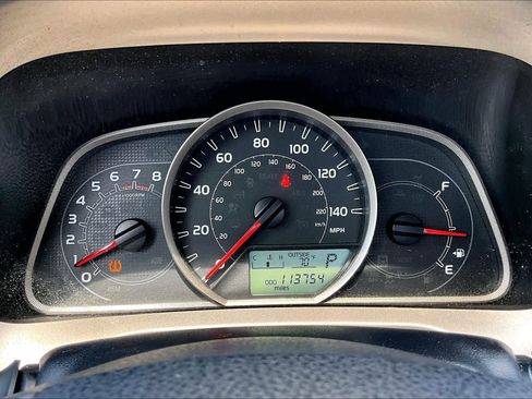 Used 2013 Toyota RAV4 XLE image 29