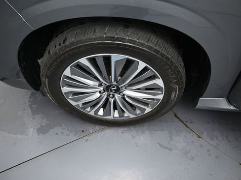 Used 2025 INFINITI QX80 Sensory image 47