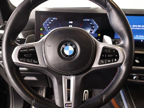 Used 2024 BMW X7 M60i w/ Executive Package AWD/4WD image 3