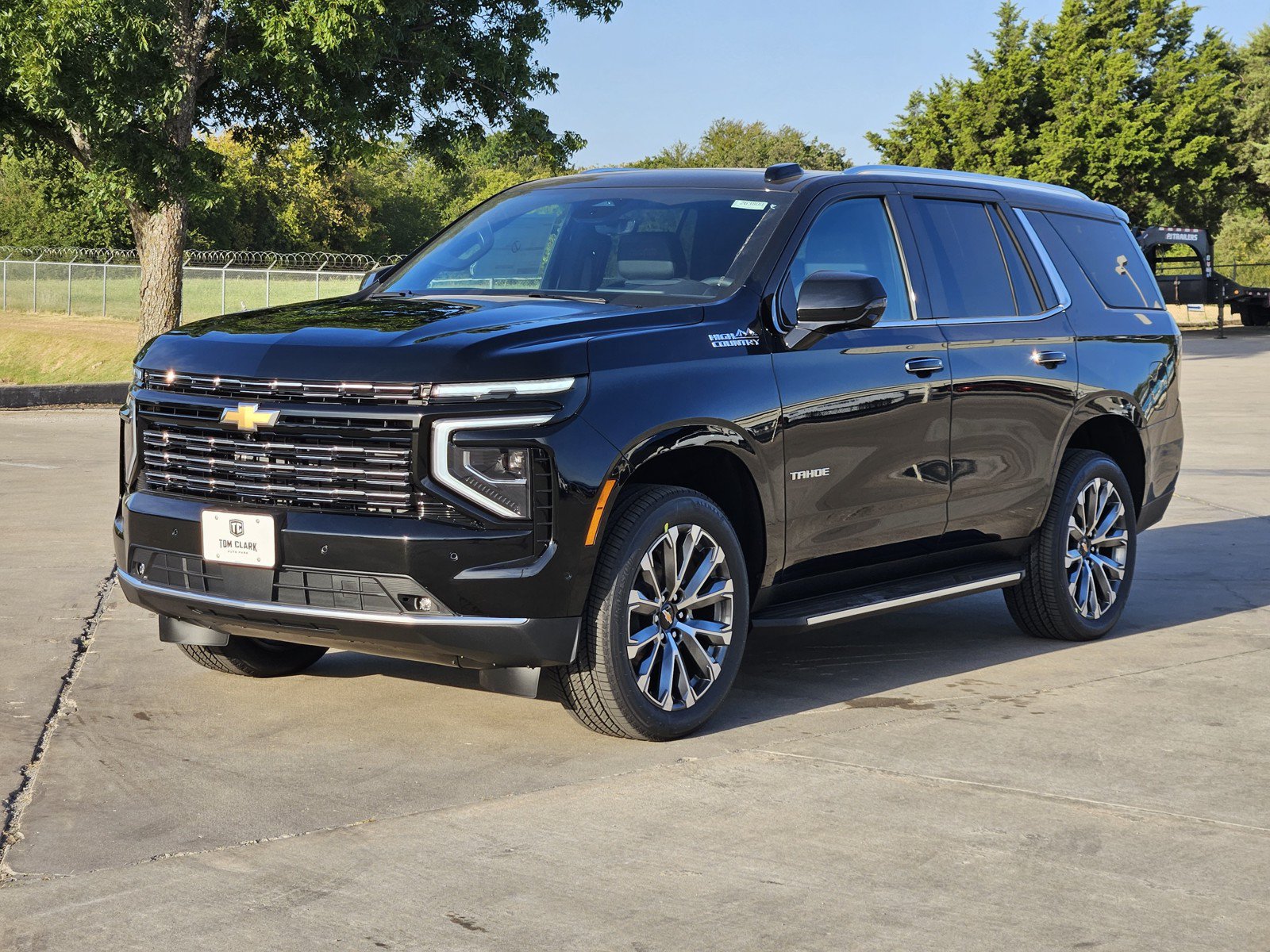 New 2026 Chevrolet Tahoe High Country w/ Sun And Tow Package RWD image 2