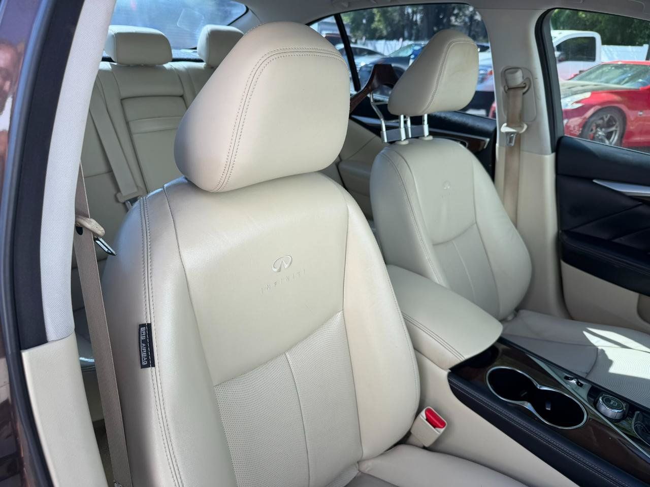 Used 2014 INFINITI Q50 Premium w/ Technology Package RWD image 50
