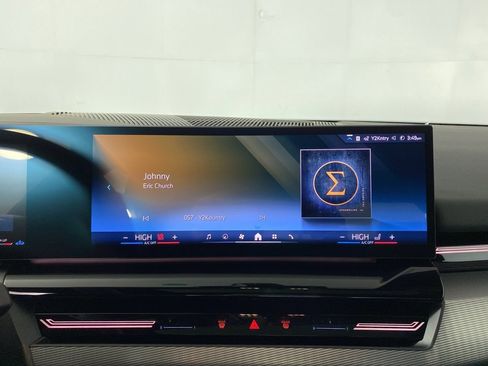 New 2026 BMW 530i xDrive w/ M Sport Package image 10