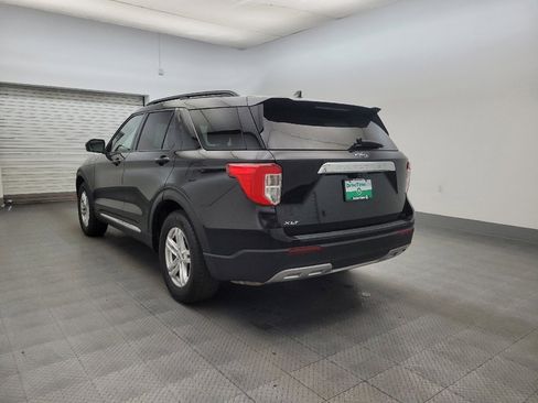 Used 2022 Ford Explorer XLT w/ Equipment Group 202A RWD image 5