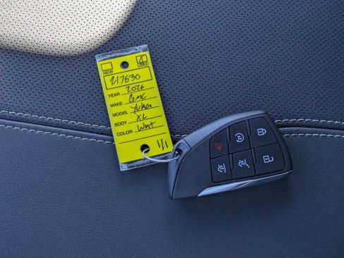 Used 2026 GMC Yukon XL Elevation AWD/4WD image 35