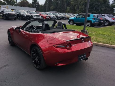 New 2026 MAZDA MX-5 Miata Club w/ Weather Package RWD image 11