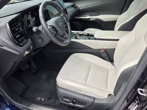 Used 2024 Lexus RX 350 Premium w/ Accessory Package (Z1) image 8
