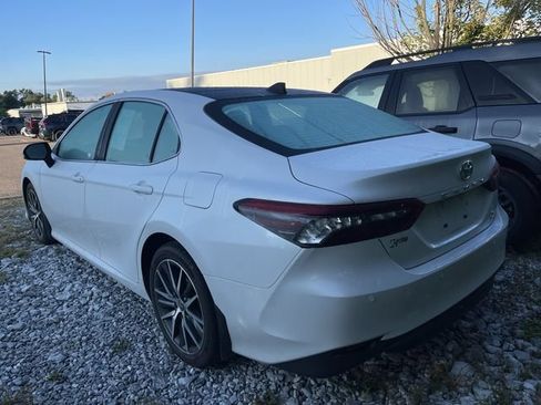 Certified 2022 Toyota Camry XLE w/ Navigation Upgrade Package AWD/4WD image 7