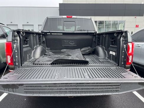 Used 2018 Ford F150 Lariat image 4