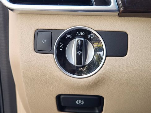 Used 2017 Mercedes-Benz GLE 350 image 21