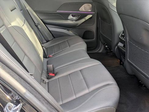 Certified 2025 Mercedes-Benz GLE 350 4MATIC image 21