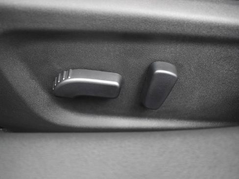 New 2025 Nissan Altima 2.5 SR image 28