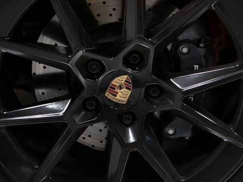 Certified 2025 Porsche 911 Carrera image 11