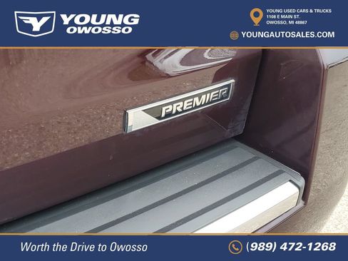 Used 2017 Chevrolet Suburban Premier AWD/4WD image 39