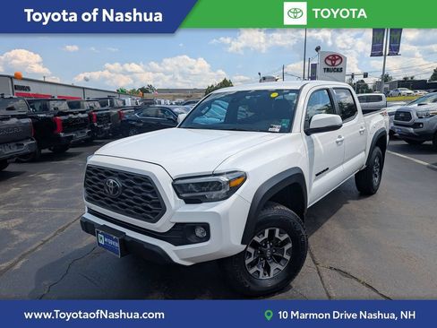 Certified 2023 Toyota Tacoma TRD Off-Road w/ Black Out Package (TMS) AWD/4WD image 1