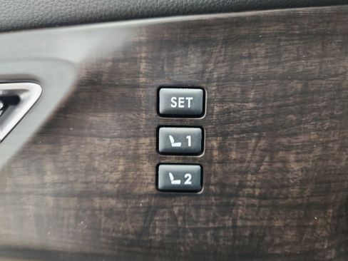 New 2026 Subaru Ascent Touring AWD/4WD image 9