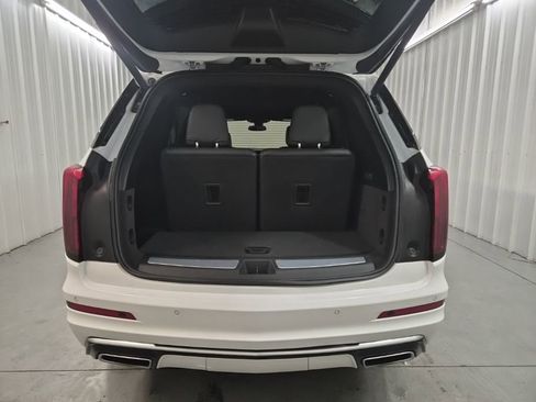 Certified 2025 Cadillac XT6 Premium Luxury image 25