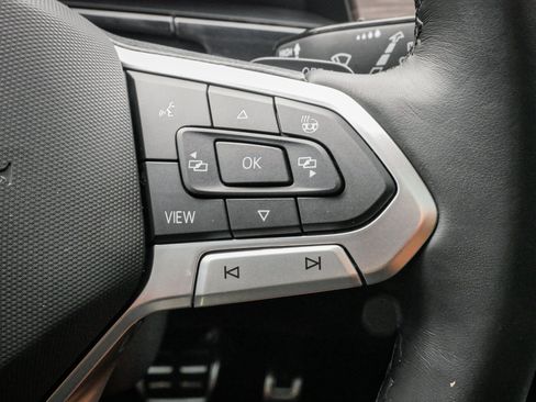 Used 2025 Volkswagen Atlas SEL Premium R-Line AWD/4WD image 20