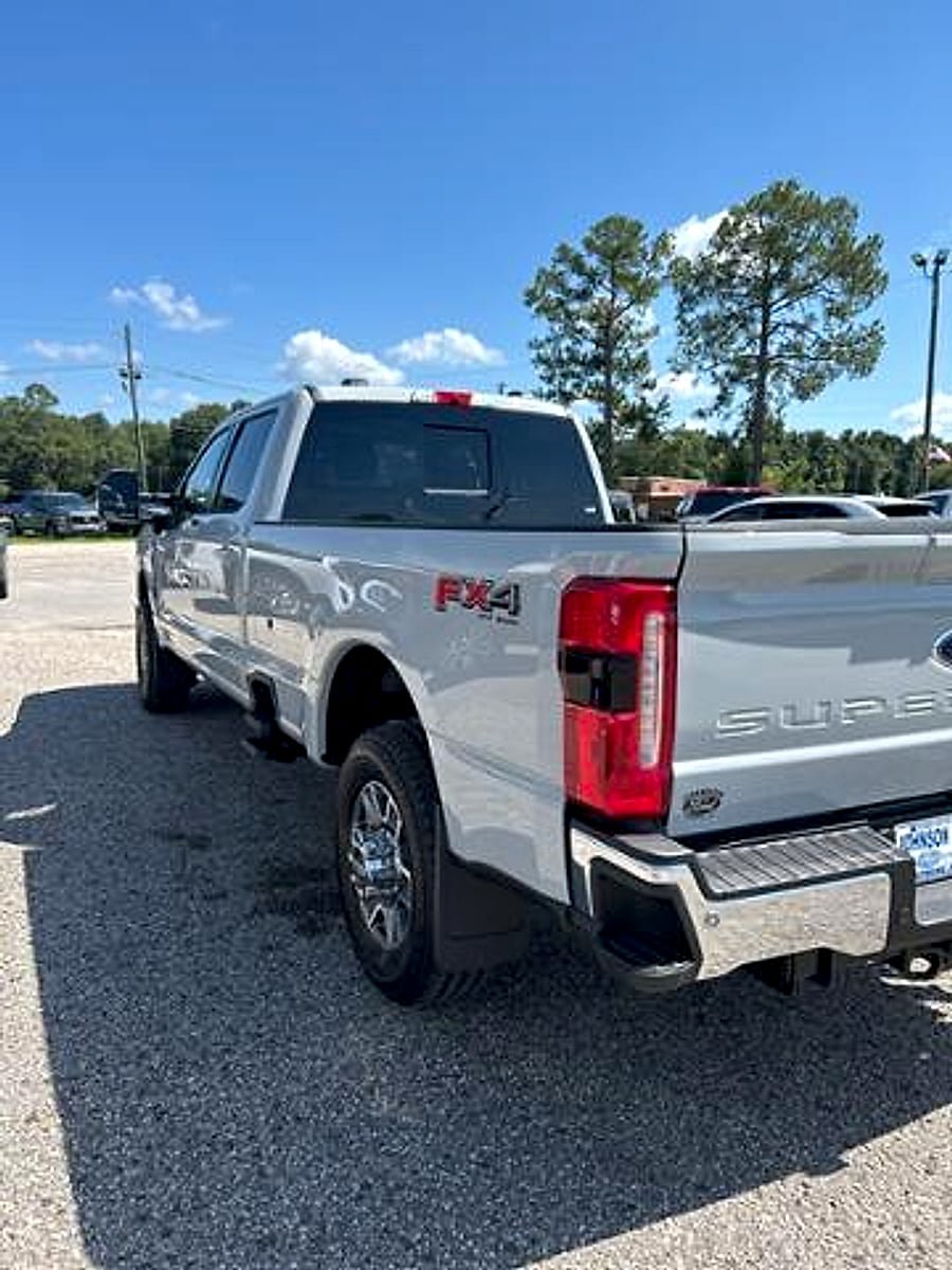 New 2025 Ford F350 Lariat w/ Lariat Ultimate Package AWD/4WD image 5
