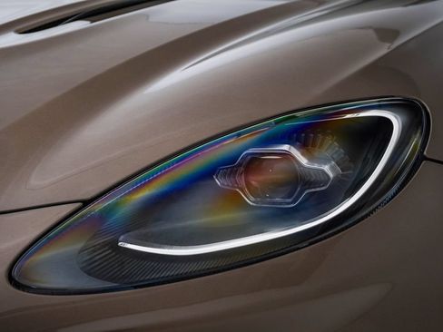 Used 2023 Aston Martin DBX AWD/4WD image 6
