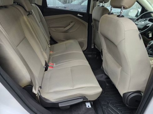 Used 2018 Ford Escape SE w/ SE Sync 3 Package image 29