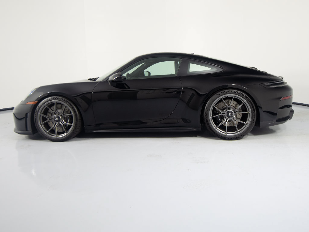 Certified 2026 Porsche 911 GT3 RWD image 2