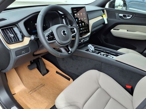 New 2026 Volvo XC60 B5 Plus w/ Protection Package Premier image 12