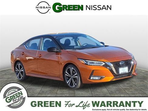 Used 2023 Nissan Sentra SR w/ SR Premium Package image 1
