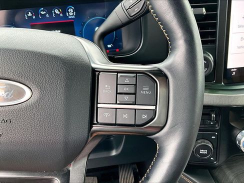 Used 2024 Ford F450 Platinum w/ FX4 Off-Road Package image 20