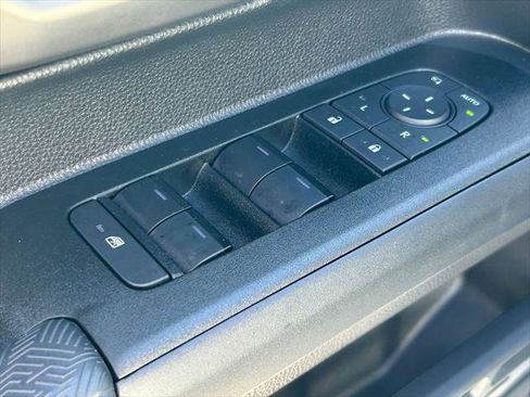 Certified 2025 Toyota 4Runner Limited AWD/4WD image 25