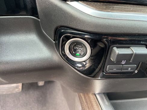 Used 2022 Chevrolet Silverado 1500 LT Trail Boss w/ Convenience Package II image 23