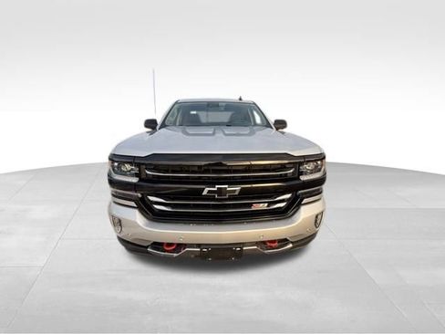 Certified 2017 Chevrolet Silverado 1500 LTZ Z71 w/ Redline Edition image 3