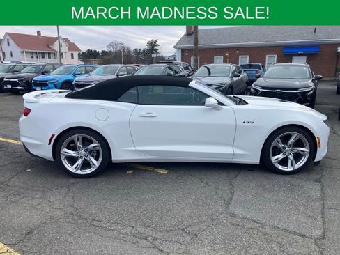 Used 2023 Chevrolet Camaro LT w/ Technology Package image 8