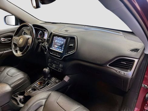 Used 2021 Jeep Cherokee Latitude Lux w/ Sun & Sound Group AWD/4WD image 28