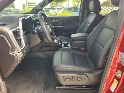 New 2025 GMC Canyon Elevation w/ Convenience Package image 4