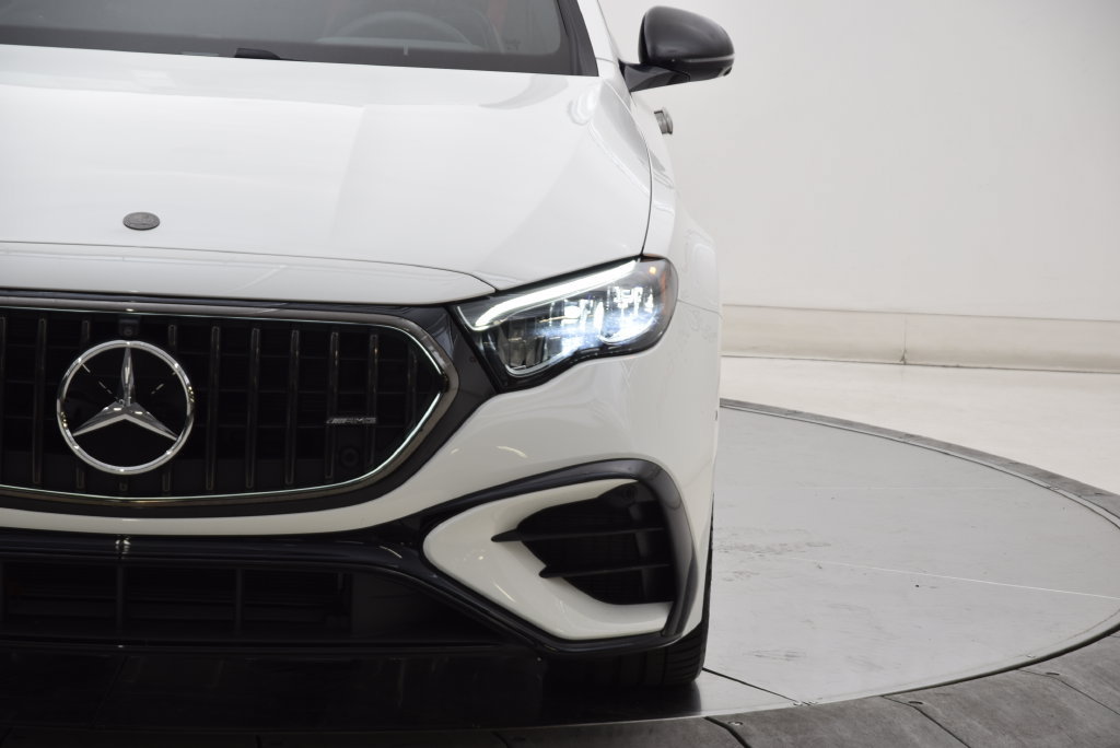 New 2026 Mercedes-Benz E 53 AMG e 4MATIC Sedan image 10