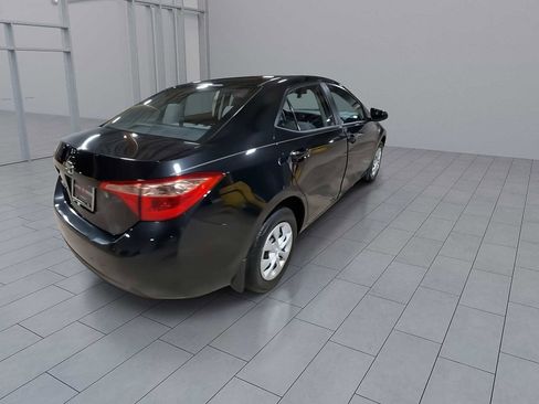 Certified 2018 Toyota Corolla L image 8