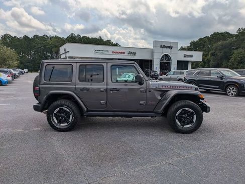 Used 2021 Jeep Wrangler Unlimited Rubicon AWD/4WD image 4