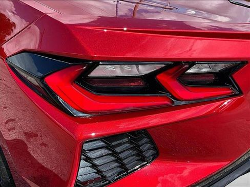 Certified 2025 Chevrolet Corvette Stingray Preferred Cpe w/ 2LT RWD image 28