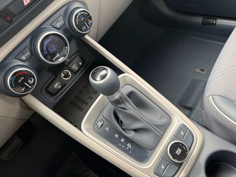 New 2026 Hyundai Venue SEL FWD image 22