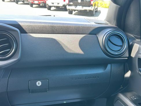 Used 2023 Toyota Tacoma TRD Off-Road AWD/4WD image 24