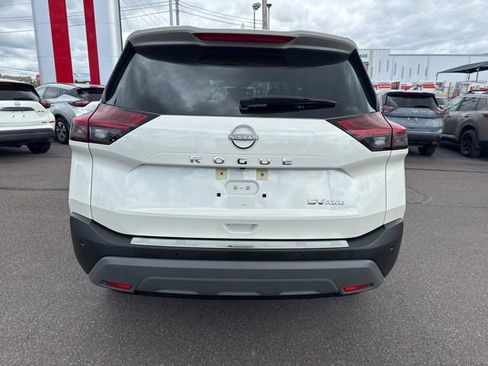 Certified 2023 Nissan Rogue SV AWD/4WD image 6