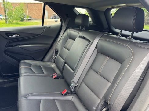 Used 2022 Chevrolet Equinox Premier FWD image 15