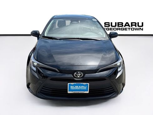 Used 2026 Toyota Corolla LE FWD image 2