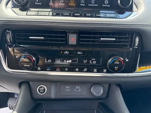 Used 2023 Nissan Rogue SL w/ SL Premium Package AWD/4WD image 28