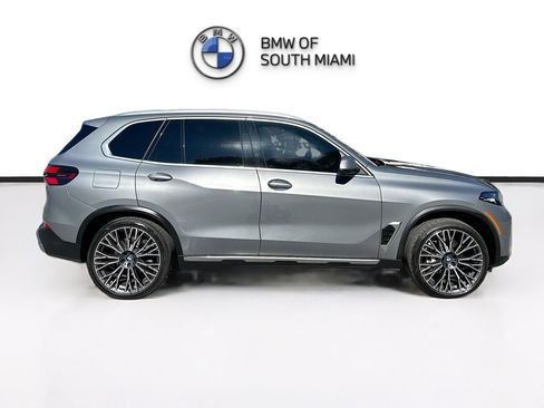 Certified 2024 BMW X5 sDrive40i w/ Parking Assistance Package image 8