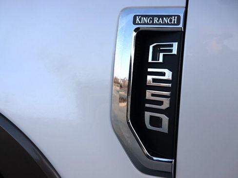 Used 2017 Ford F250 King Ranch w/ King Ranch Ultimate Package image 32