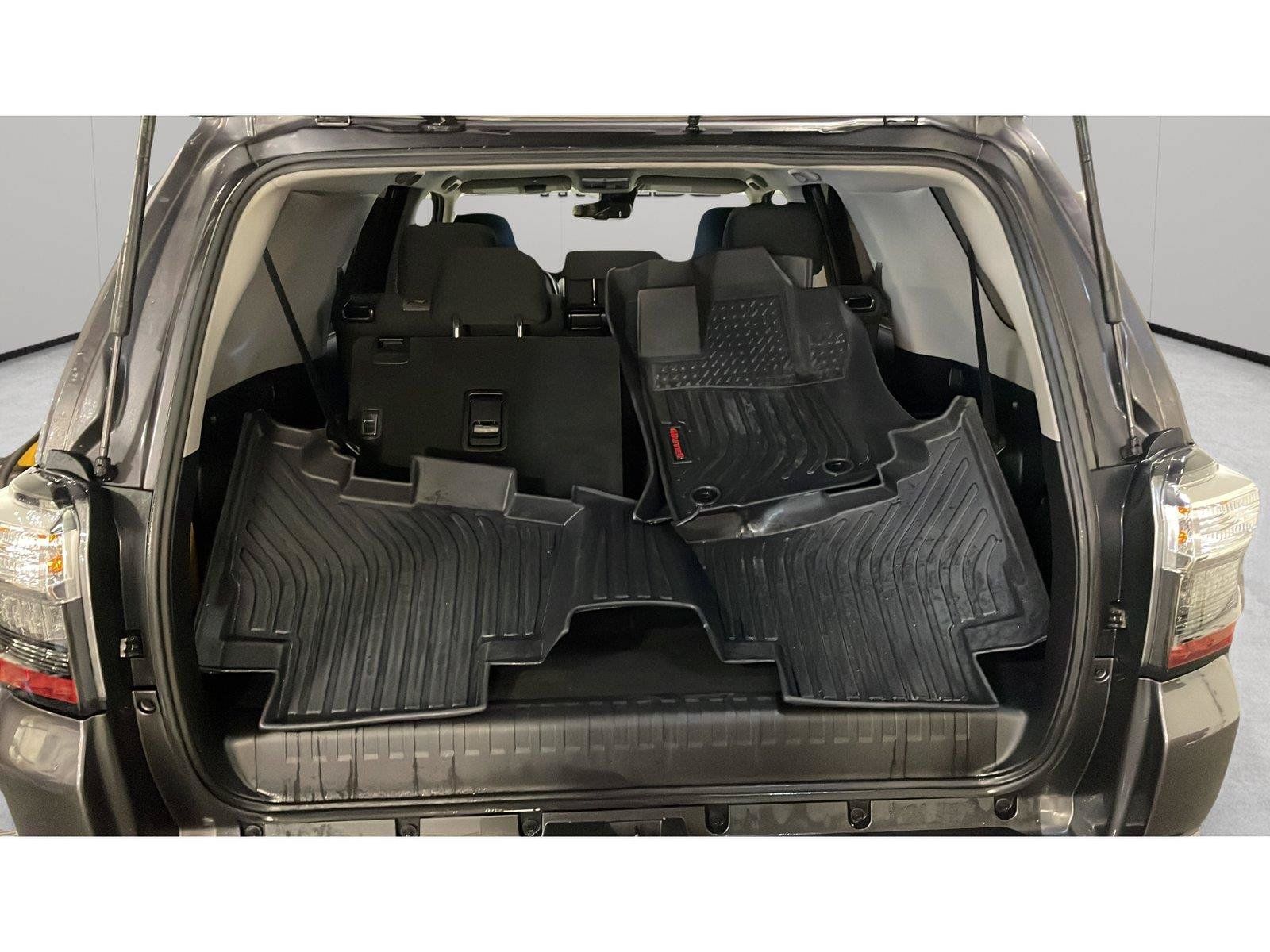 Used 2021 Toyota 4Runner SR5 RWD image 12