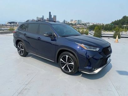Used 2022 Toyota Highlander XSE
